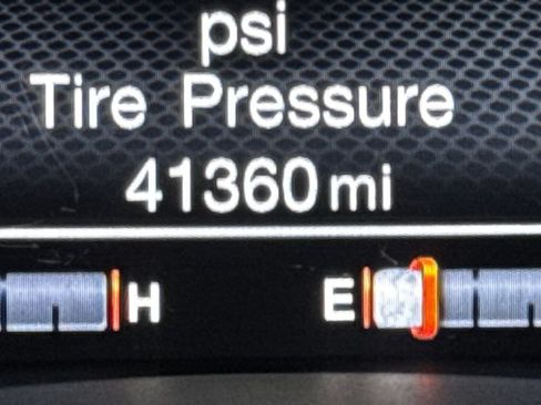 Used 2023 Jeep Renegade Altitude AWD/4WD image 42