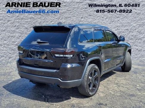 Used 2019 Jeep Grand Cherokee Laredo image 6