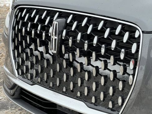 New 2024 Lincoln Corsair Reserve w/ Equipment Group 201A image 34