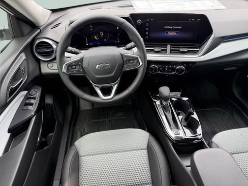 New 2026 Chevrolet Trax LT w/ Driver Confidence Package image 41