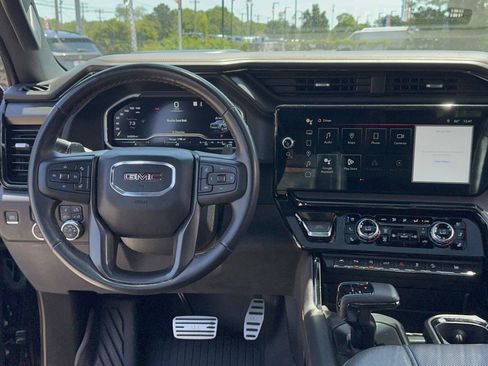 Used 2023 GMC Sierra 1500 AT4 w/ AT4 Premium Package AWD/4WD image 22