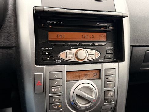 Used 2006 Scion tC image 9