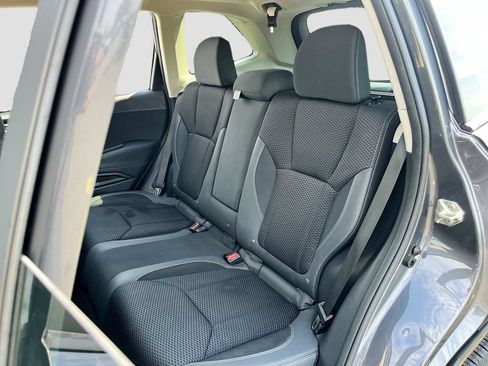Used 2022 Subaru Forester Premium AWD/4WD image 24