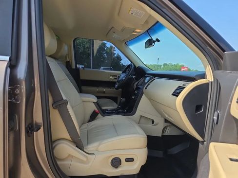 Used 2019 Ford Flex SEL w/ Equipment Group 202A FWD image 45