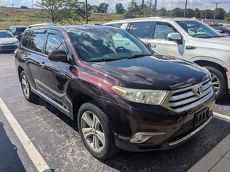 Used 2012 Toyota Highlander Limited image 1
