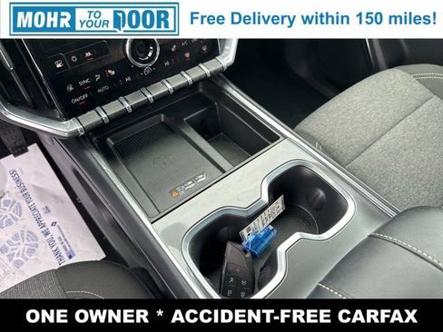 Used 2025 GMC Acadia Elevation image 19