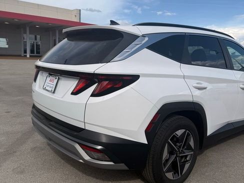 Used 2025 Hyundai Tucson SEL image 4