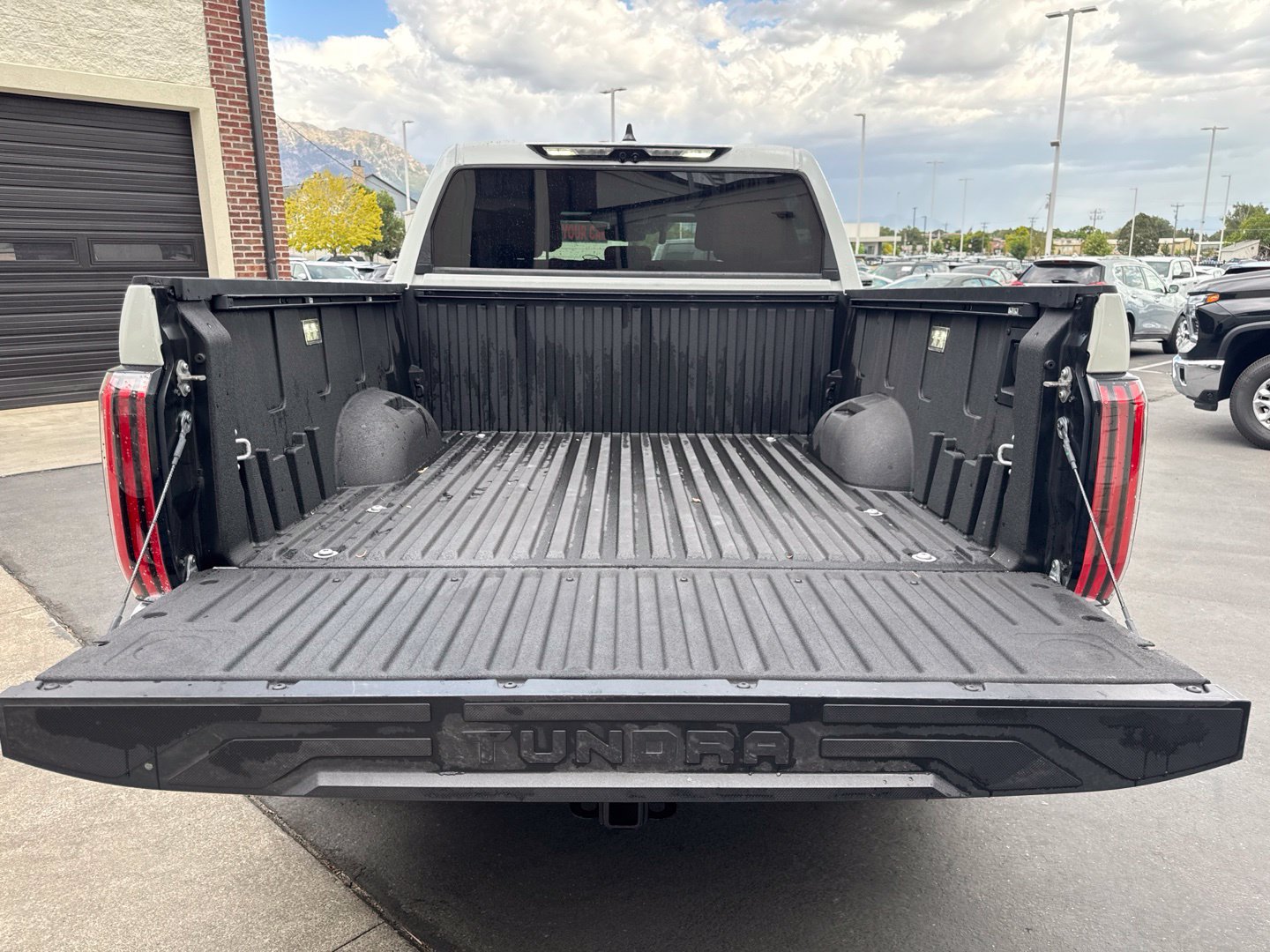 Used 2024 Toyota Tundra Limited w/ TRD Off-Road Package AWD/4WD image 14