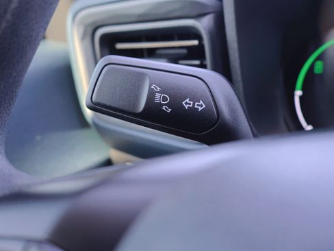 Used 2024 Ford Maverick XL image 16