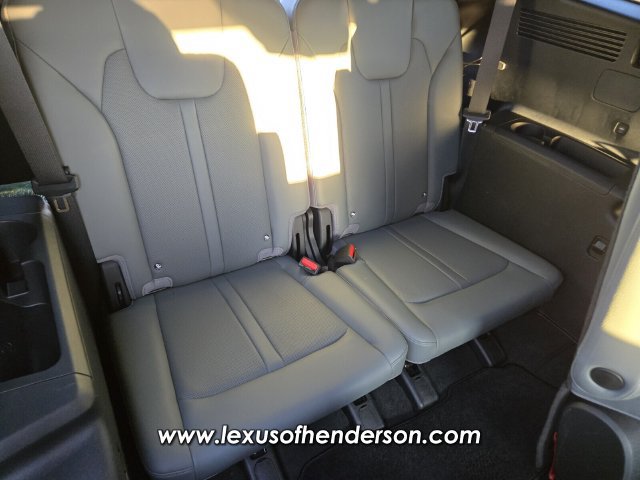 Used 2024 Kia Sorento SX Prestige w/ Sage Leather Package AWD/4WD image 15