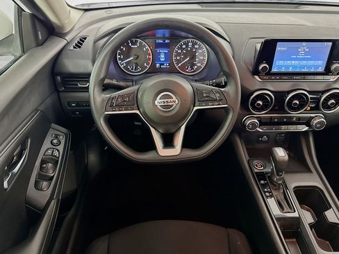 Used 2022 Nissan Sentra S FWD image 16