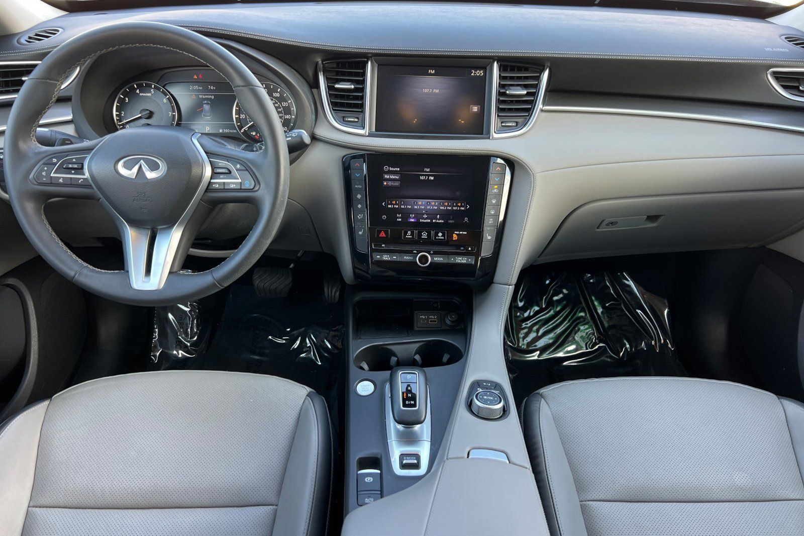 Used 2023 INFINITI QX50 Luxe AWD/4WD image 3