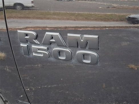 Used 2018 RAM 1500 Big Horn image 29