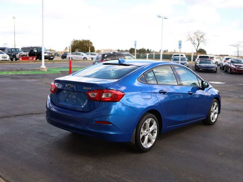 Used 2018 Chevrolet Cruze Premier image 5