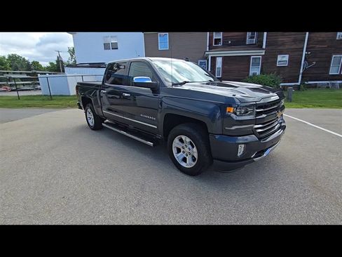 Used 2017 Chevrolet Silverado 1500 LTZ Z71 w/ LTZ Plus Package AWD/4WD image 2