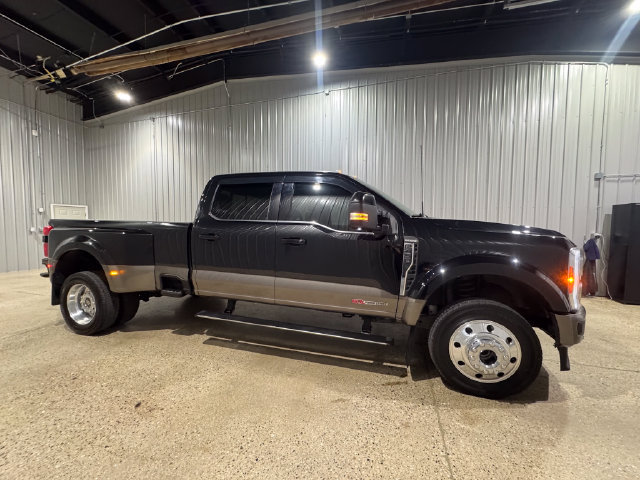 Used 2023 Ford F450 King Ranch w/ FX4 Off-Road Package AWD/4WD image 5