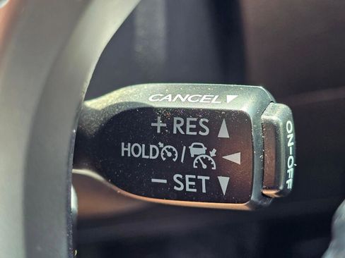 Used 2023 Toyota 4Runner SR5 Premium w/ Moonroof Package image 31