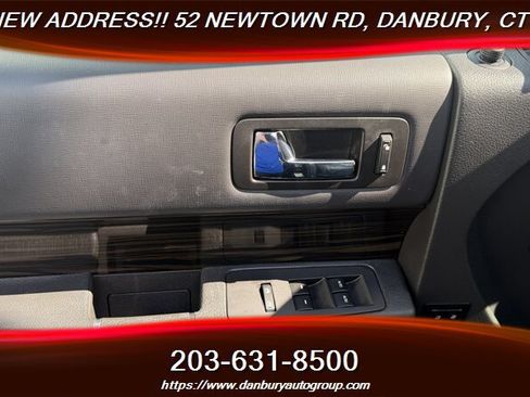 Used 2019 Ford Flex SEL w/ Equipment Group 202A AWD/4WD image 11