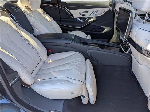 Used 2016 Mercedes-Benz Maybach S 600 image 22