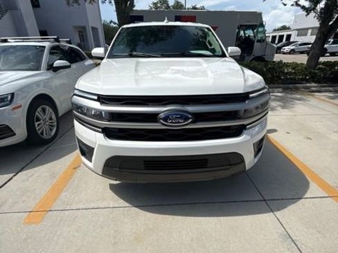 Used 2024 Ford Expedition Max XLT RWD image 3