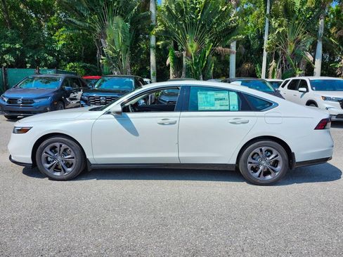 New 2025 Honda Accord EX-L image 4