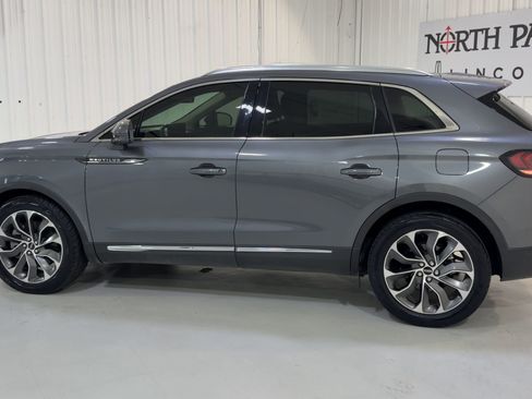 Used 2022 Lincoln Nautilus Reserve image 7