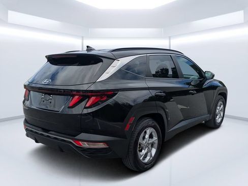 Used 2024 Hyundai Tucson SEL FWD image 3