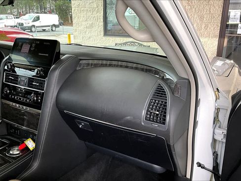 Used 2021 Nissan Armada Platinum w/ Captain's Chairs Package image 18