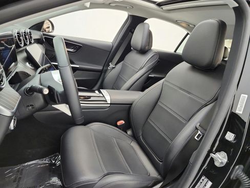 Used 2023 Mercedes-Benz C 300 Sedan image 10