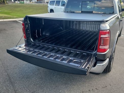 Used 2020 RAM 1500 Laramie RWD image 11