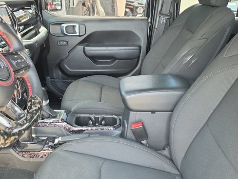 Used 2022 Jeep Gladiator Sport AWD/4WD image 26