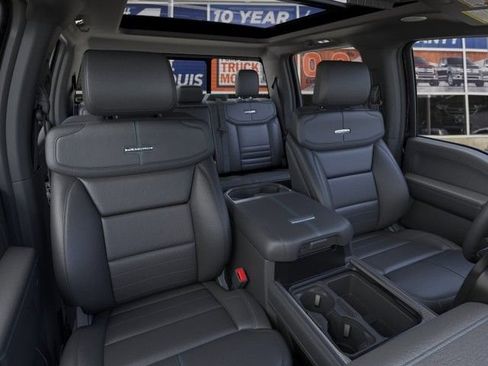 New 2026 Ford F250 Platinum AWD/4WD image 10