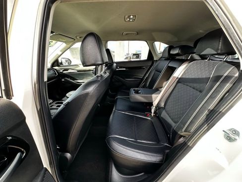 Used 2021 Kia Seltos SX AWD/4WD image 16