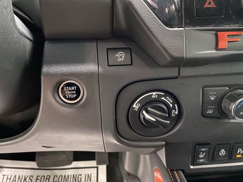 Used 2025 Nissan Frontier PRO-4X w/ Pro Premium Package AWD/4WD image 25