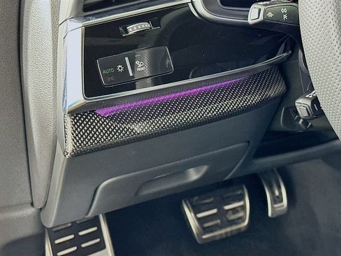 Used 2021 Audi SQ8 Prestige AWD/4WD image 10