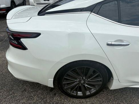Used 2020 Nissan Maxima Platinum w/ Reserve Package FWD image 14