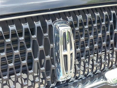 Certified 2022 Lincoln Corsair Reserve w/ Equipment Group 201A image 32