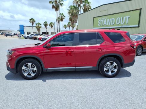 Certified 2025 Honda Pilot EX-L image 5