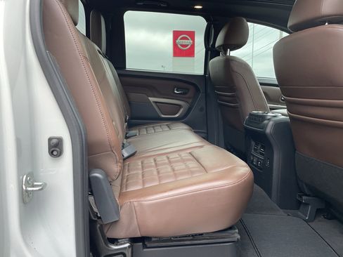 Used 2021 Nissan Titan Platinum Reserve w/ Moonroof Package AWD/4WD image 23