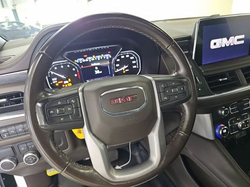 Used 2021 GMC Yukon SLT image 14