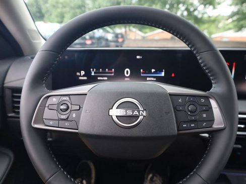 New 2026 Nissan Sentra SV w/ SV Convenience Package FWD image 9
