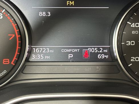 Used 2023 Audi A5 2.0T Premium w/ Convenience Package image 21