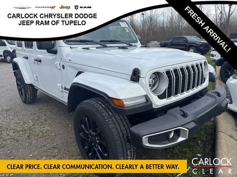 Used 2025 Jeep Wrangler Sahara w/ Safety Group image 13