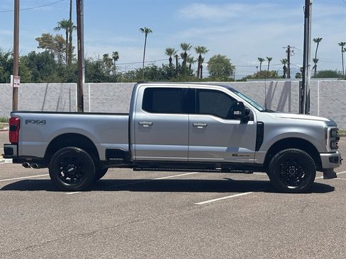 Used 2024 Ford F250 Lariat w/ Lariat Ultimate Package AWD/4WD image 3