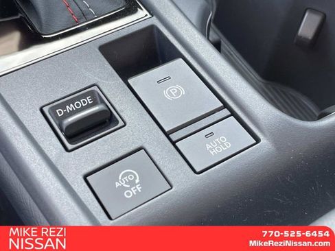 New 2026 Nissan Sentra SR w/ SR Premium Package image 17