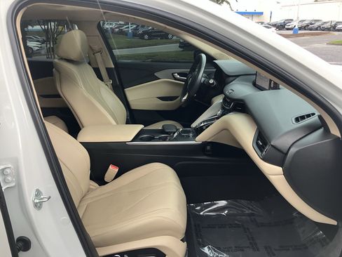 Used 2024 Acura TLX w/ Technology Package FWD image 36
