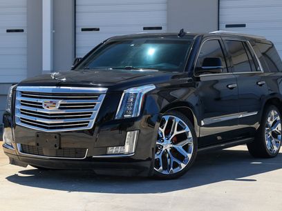Used 2016 Cadillac Escalade Platinum