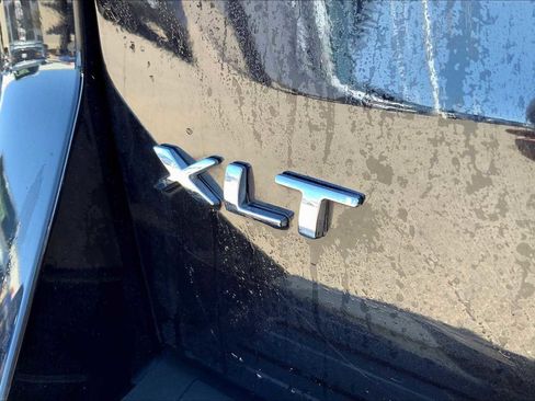 Certified 2024 Ford Expedition Max XLT image 9