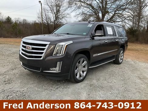 Used 2018 Cadillac Escalade ESV Luxury image 1