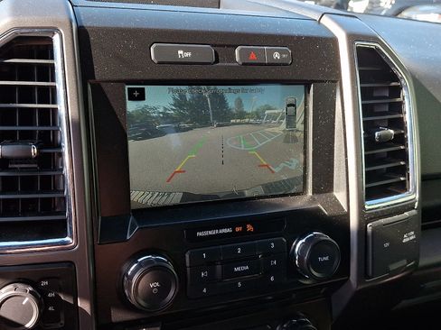 Used 2016 Ford F150 XLT w/ Equipment Group 302A Luxury AWD/4WD image 18